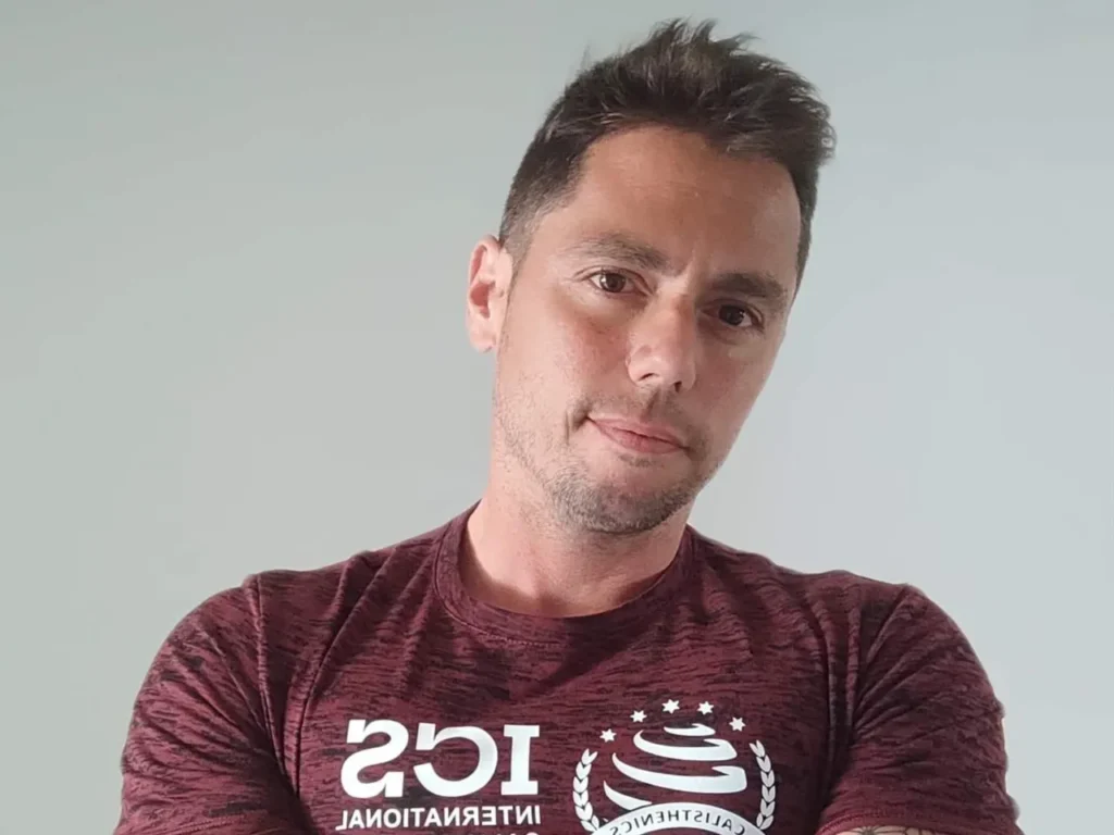 Director de la Academia Diego Fragoso